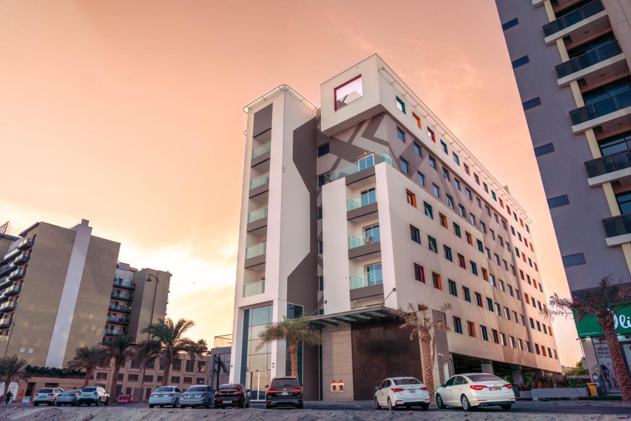 Resivation Hotel Дубай Екстериор снимка