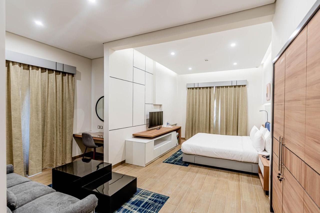 Resivation Hotel Дубай Екстериор снимка